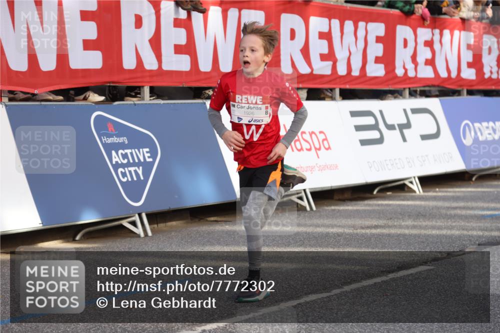 25.04.2025 - Das Zehntel Lena Gebhardt http://msf.ph/oto/7772302 26.04.2025 08:48:44 Ziel 1754, 1926, 1929, 2379, 2961, 2990, 3506, 3792, 3823 meine-sportfotos.de