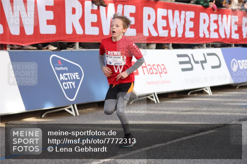 25.04.2025 - Das Zehntel Lena Gebhardt http://msf.ph/oto/7772313 26.04.2025 08:48:45 Ziel 1754, 1926, 1929, 2379, 2961, 2990, 3506, 3792, 3823 meine-sportfotos.de