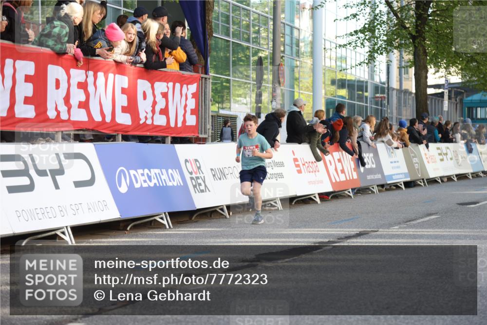 25.04.2025 - Das Zehntel Lena Gebhardt http://msf.ph/oto/7772323 26.04.2025 08:48:46 Ziel 1754, 1926, 1929, 2379, 2961, 2990, 3506, 3792, 3823 meine-sportfotos.de