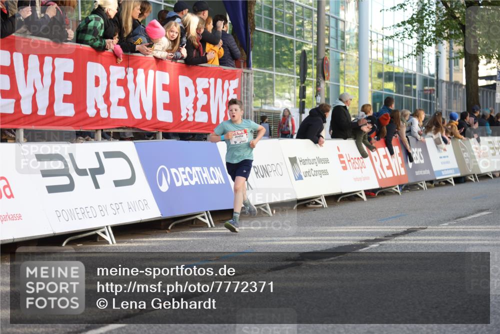 25.04.2025 - Das Zehntel Lena Gebhardt http://msf.ph/oto/7772371 26.04.2025 08:48:47 Ziel 1754, 1926, 1929, 2961, 2990, 3506, 3792, 3823 meine-sportfotos.de