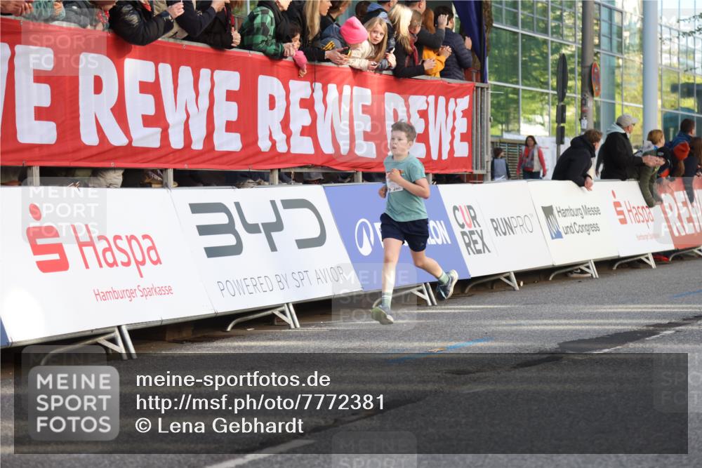 25.04.2025 - Das Zehntel Lena Gebhardt http://msf.ph/oto/7772381 26.04.2025 08:48:47 Ziel 1754, 1926, 1929, 2961, 2990, 3506, 3792, 3823 meine-sportfotos.de