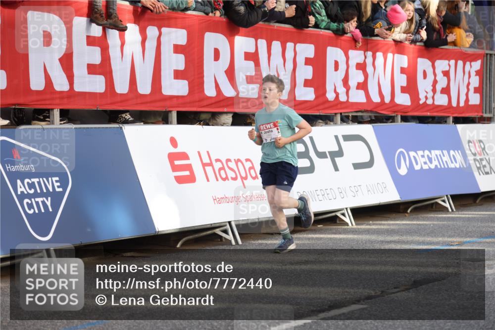 25.04.2025 - Das Zehntel Lena Gebhardt http://msf.ph/oto/7772440 26.04.2025 08:48:48 Ziel 1754, 1926, 1929, 2961, 2990, 3506, 3792, 3823 meine-sportfotos.de