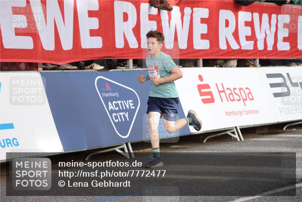 25.04.2025 - Das Zehntel Lena Gebhardt http://msf.ph/oto/7772477 26.04.2025 08:48:48 Ziel 1754, 1926, 1929, 2961, 2990, 3506, 3792, 3823 meine-sportfotos.de
