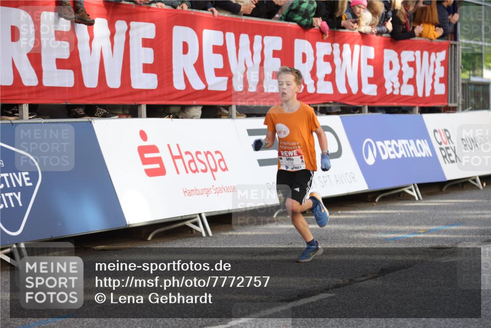 25.04.2025 - Das Zehntel Lena Gebhardt http://msf.ph/oto/7772757 26.04.2025 08:48:58 Ziel 1452, 1754, 1926, 1929, 2961, 2990, 3506, 3606, 3785, 3792 meine-sportfotos.de