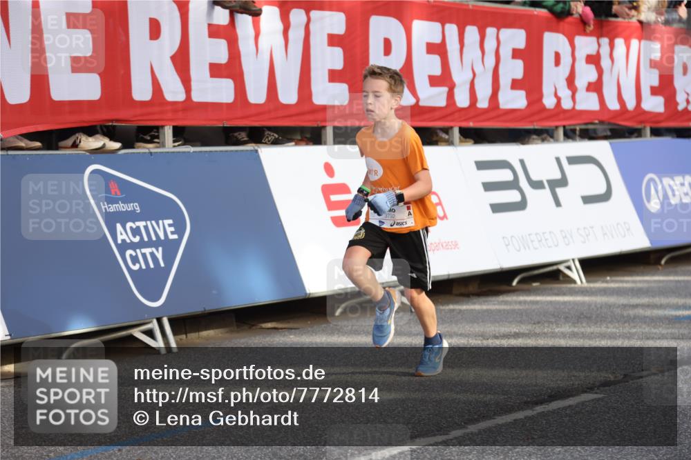 25.04.2025 - Das Zehntel Lena Gebhardt http://msf.ph/oto/7772814 26.04.2025 08:48:58 Ziel 1452, 1754, 1926, 1929, 2961, 2990, 3506, 3606, 3785, 3792 meine-sportfotos.de