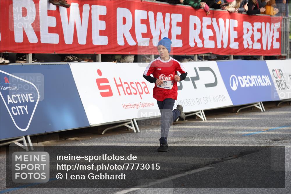 25.04.2025 - Das Zehntel Lena Gebhardt http://msf.ph/oto/7773015 26.04.2025 08:49:03 Ziel 1452, 1754, 1929, 2961, 3506, 3606, 3613, 3785, 3792 meine-sportfotos.de
