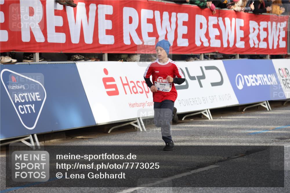 25.04.2025 - Das Zehntel Lena Gebhardt http://msf.ph/oto/7773025 26.04.2025 08:49:03 Ziel 1452, 1754, 1929, 2961, 3506, 3606, 3613, 3785, 3792 meine-sportfotos.de