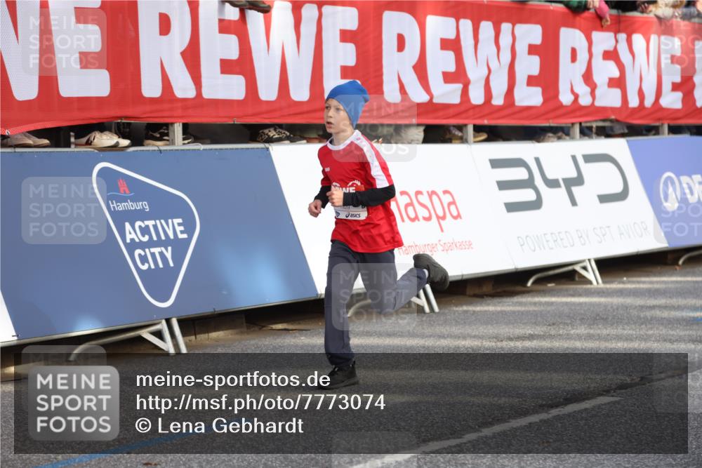 25.04.2025 - Das Zehntel Lena Gebhardt http://msf.ph/oto/7773074 26.04.2025 08:49:03 Ziel 1452, 1754, 1929, 2961, 3506, 3606, 3613, 3785, 3792 meine-sportfotos.de