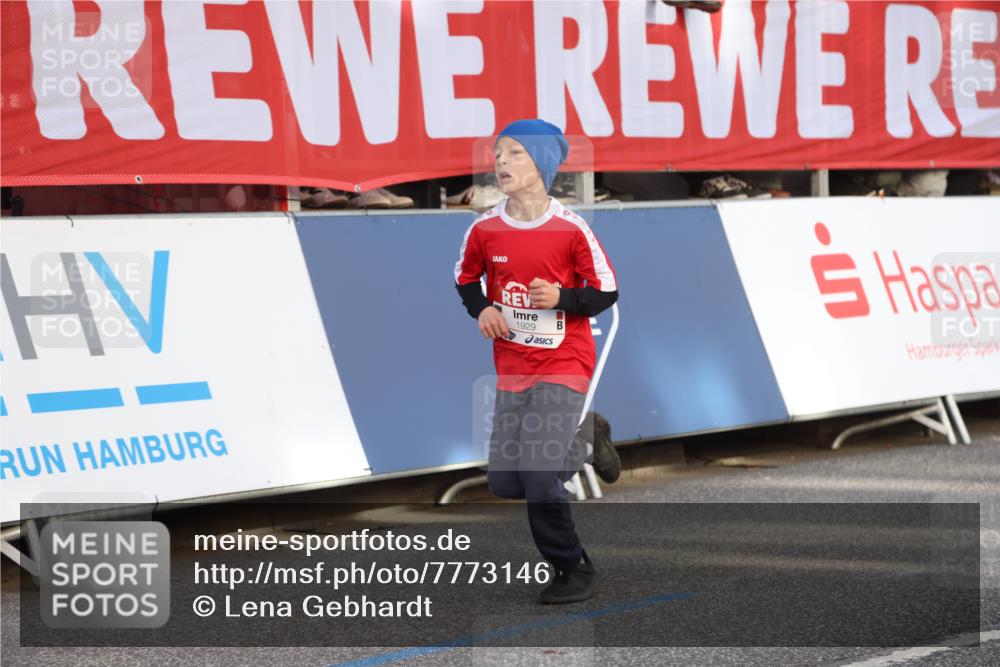 25.04.2025 - Das Zehntel Lena Gebhardt http://msf.ph/oto/7773146 26.04.2025 08:49:04 Ziel 1452, 1754, 1929, 3488, 3506, 3606, 3613, 3785, 3792 meine-sportfotos.de