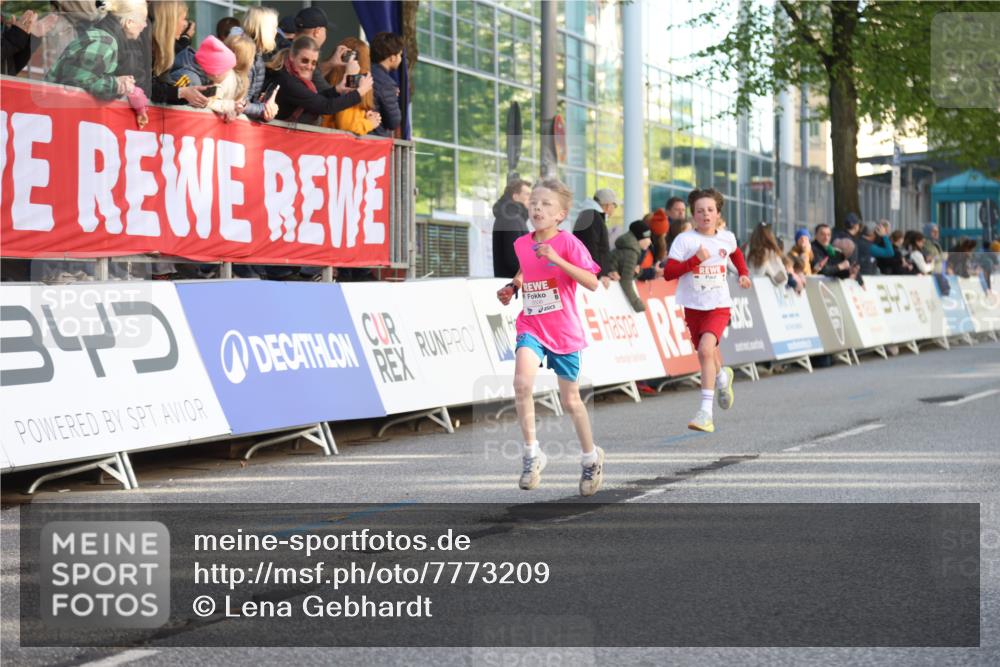 25.04.2025 - Das Zehntel Lena Gebhardt http://msf.ph/oto/7773209 26.04.2025 08:49:06 Ziel 1452, 1754, 1929, 2696, 3488, 3506, 3606, 3613, 3785, 3792 meine-sportfotos.de