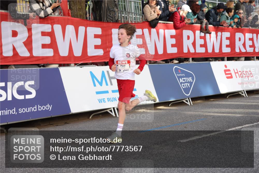 25.04.2025 - Das Zehntel Lena Gebhardt http://msf.ph/oto/7773567 26.04.2025 08:49:09 Ziel 1452, 1754, 1929, 2018, 2021, 2377, 2513, 2696, 3488, 3506, 3606, 3613, 3785 meine-sportfotos.de