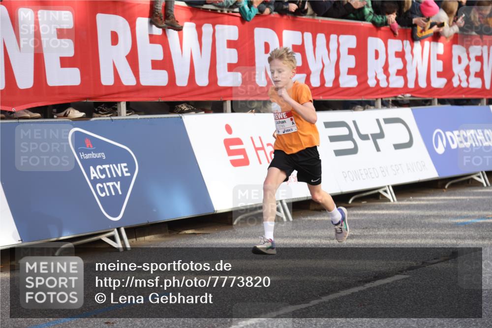 25.04.2025 - Das Zehntel Lena Gebhardt http://msf.ph/oto/7773820 26.04.2025 08:49:21 Ziel 1452, 1537, 1945, 2018, 2021, 2377, 2513, 2696, 3488, 3606, 3613, 3785 meine-sportfotos.de