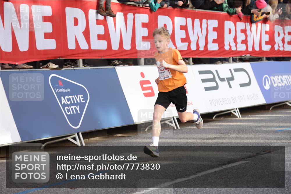 25.04.2025 - Das Zehntel Lena Gebhardt http://msf.ph/oto/7773830 26.04.2025 08:49:21 Ziel 1452, 1537, 1945, 2018, 2021, 2377, 2513, 2696, 3488, 3606, 3613, 3785 meine-sportfotos.de