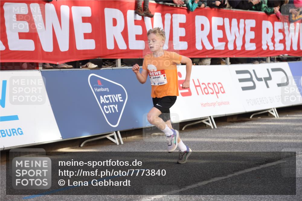 25.04.2025 - Das Zehntel Lena Gebhardt http://msf.ph/oto/7773840 26.04.2025 08:49:22 Ziel 1452, 1537, 1945, 2018, 2021, 2377, 2513, 2696, 3488, 3606, 3613, 3785 meine-sportfotos.de