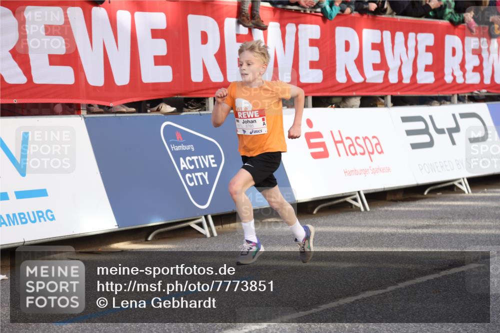 25.04.2025 - Das Zehntel Lena Gebhardt http://msf.ph/oto/7773851 26.04.2025 08:49:22 Ziel 1452, 1537, 1945, 2018, 2021, 2377, 2513, 2696, 3488, 3606, 3613, 3785 meine-sportfotos.de