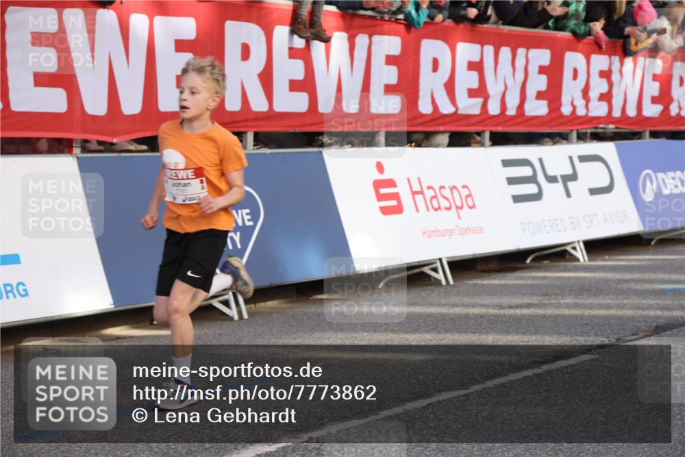 25.04.2025 - Das Zehntel Lena Gebhardt http://msf.ph/oto/7773862 26.04.2025 08:49:22 Ziel 1452, 1537, 1945, 2018, 2021, 2377, 2513, 2696, 3488, 3606, 3613, 3785 meine-sportfotos.de