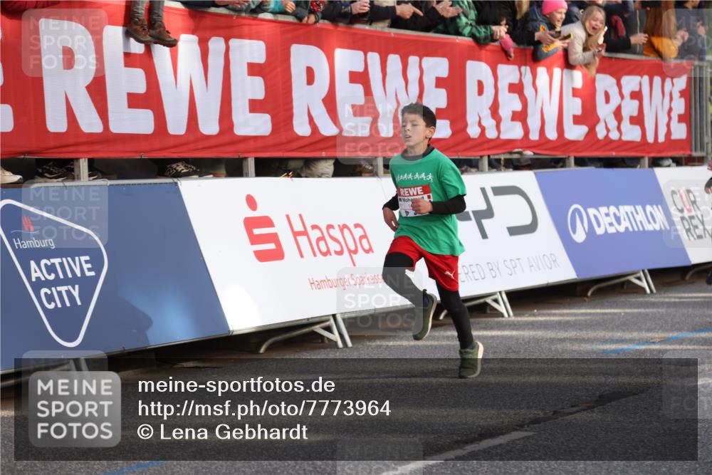 25.04.2025 - Das Zehntel Lena Gebhardt http://msf.ph/oto/7773964 26.04.2025 08:49:24 Ziel 1452, 1537, 1945, 2018, 2021, 2377, 2513, 2696, 3488, 3606, 3613, 3785 meine-sportfotos.de