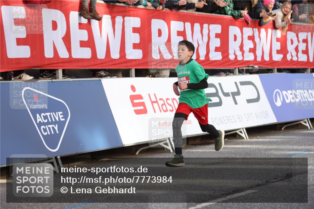 25.04.2025 - Das Zehntel Lena Gebhardt http://msf.ph/oto/7773984 26.04.2025 08:49:24 Ziel 1452, 1537, 1945, 2018, 2021, 2377, 2513, 2696, 3488, 3606, 3613, 3785 meine-sportfotos.de