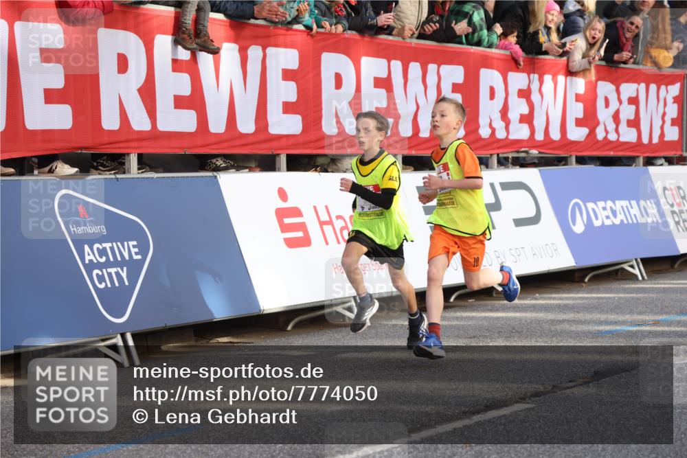 25.04.2025 - Das Zehntel Lena Gebhardt http://msf.ph/oto/7774050 26.04.2025 08:49:25 Ziel 1116, 1452, 1537, 1945, 2018, 2021, 2377, 2513, 2696, 3488, 3606, 3613, 3785 meine-sportfotos.de