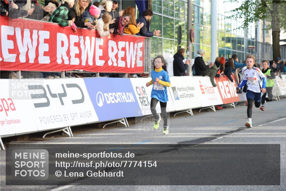 25.04.2025 - Das Zehntel Lena Gebhardt http://msf.ph/oto/7774154 26.04.2025 08:49:32 Ziel 1116, 1537, 1945, 2018, 2021, 2377, 2383, 2513, 2696, 2995, 3488, 3613 meine-sportfotos.de