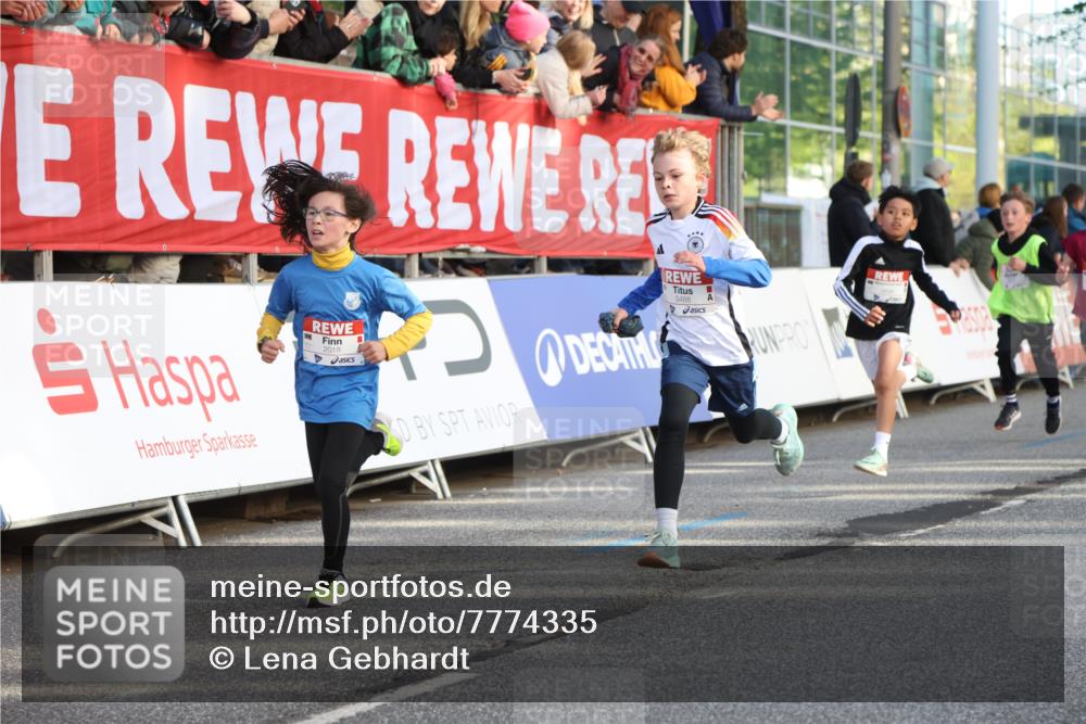 25.04.2025 - Das Zehntel Lena Gebhardt http://msf.ph/oto/7774335 26.04.2025 08:49:33 Ziel 1116, 1537, 1945, 2018, 2021, 2377, 2383, 2513, 2696, 2995, 3488, 3540, 3613 meine-sportfotos.de