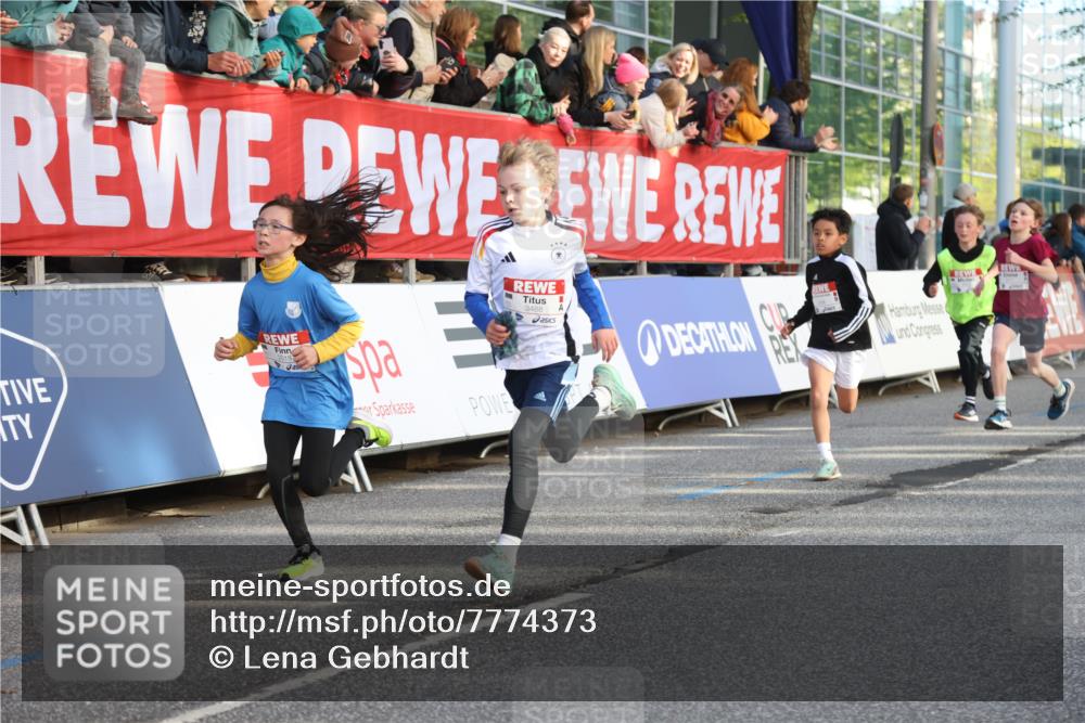 25.04.2025 - Das Zehntel Lena Gebhardt http://msf.ph/oto/7774373 26.04.2025 08:49:34 Ziel 1107, 1116, 1537, 1945, 2018, 2021, 2377, 2383, 2513, 2696, 2995, 3488, 3539, 3540, 3613 meine-sportfotos.de
