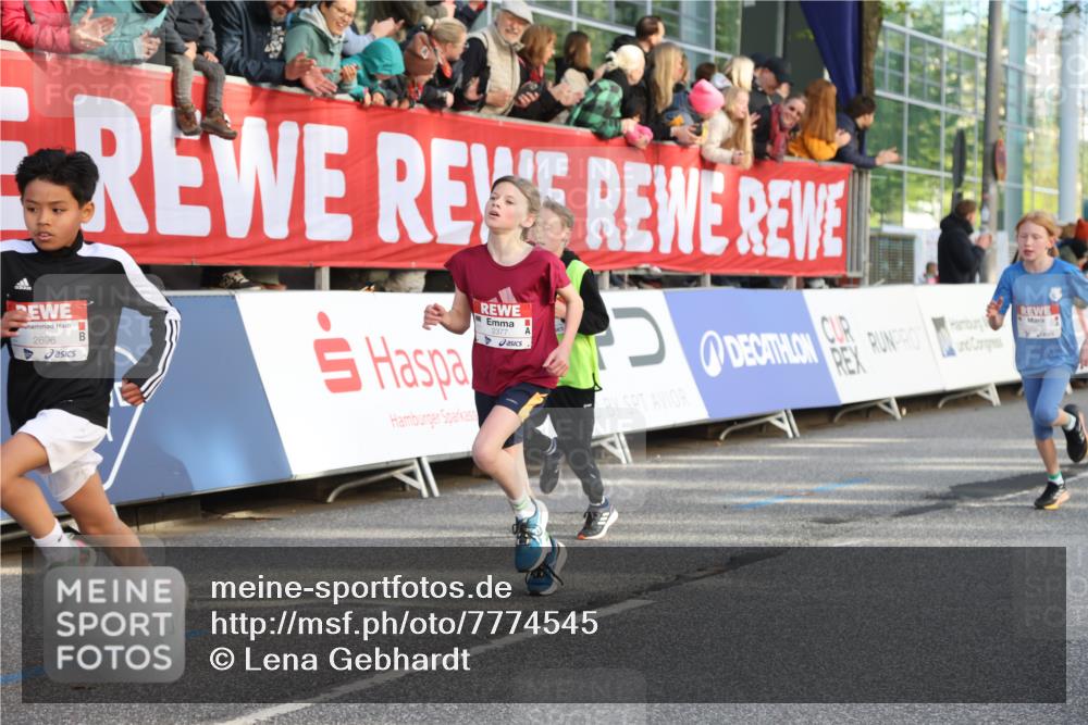 25.04.2025 - Das Zehntel Lena Gebhardt http://msf.ph/oto/7774545 26.04.2025 08:49:35 Ziel 1107, 1116, 1537, 1945, 2018, 2021, 2377, 2383, 2513, 2696, 2995, 3488, 3539, 3540, 3613 meine-sportfotos.de