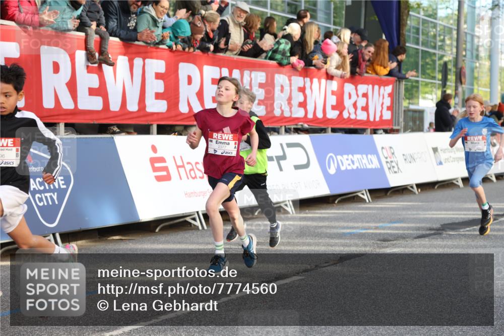 25.04.2025 - Das Zehntel Lena Gebhardt http://msf.ph/oto/7774560 26.04.2025 08:49:35 Ziel 1107, 1116, 1537, 1945, 2018, 2021, 2377, 2383, 2513, 2696, 2995, 3488, 3539, 3540, 3613 meine-sportfotos.de