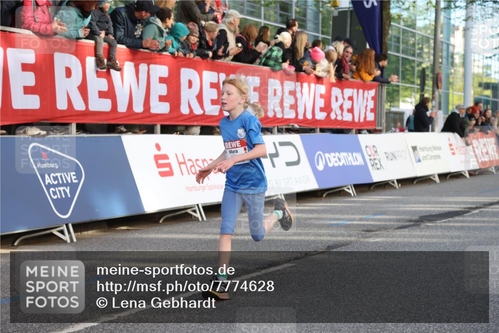 25.04.2025 - Das Zehntel Lena Gebhardt http://msf.ph/oto/7774628 26.04.2025 08:49:36 Ziel 1107, 1116, 1537, 1945, 2018, 2021, 2377, 2383, 2513, 2696, 2995, 3488, 3539, 3540, 3613 meine-sportfotos.de