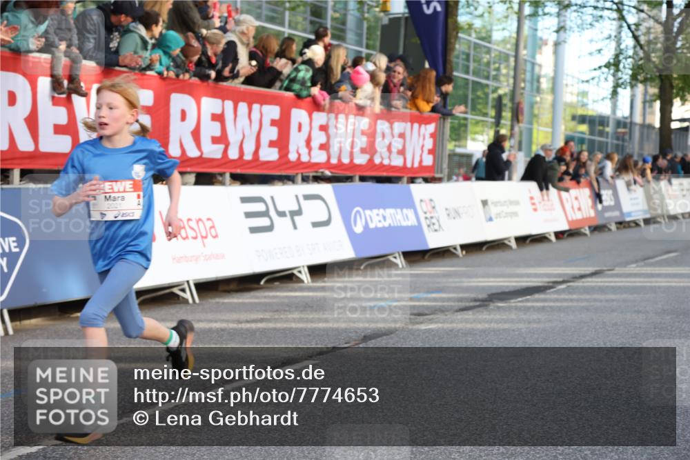 25.04.2025 - Das Zehntel Lena Gebhardt http://msf.ph/oto/7774653 26.04.2025 08:49:36 Ziel 1107, 1116, 1537, 1945, 2018, 2021, 2377, 2383, 2513, 2696, 2995, 3488, 3539, 3540, 3613 meine-sportfotos.de