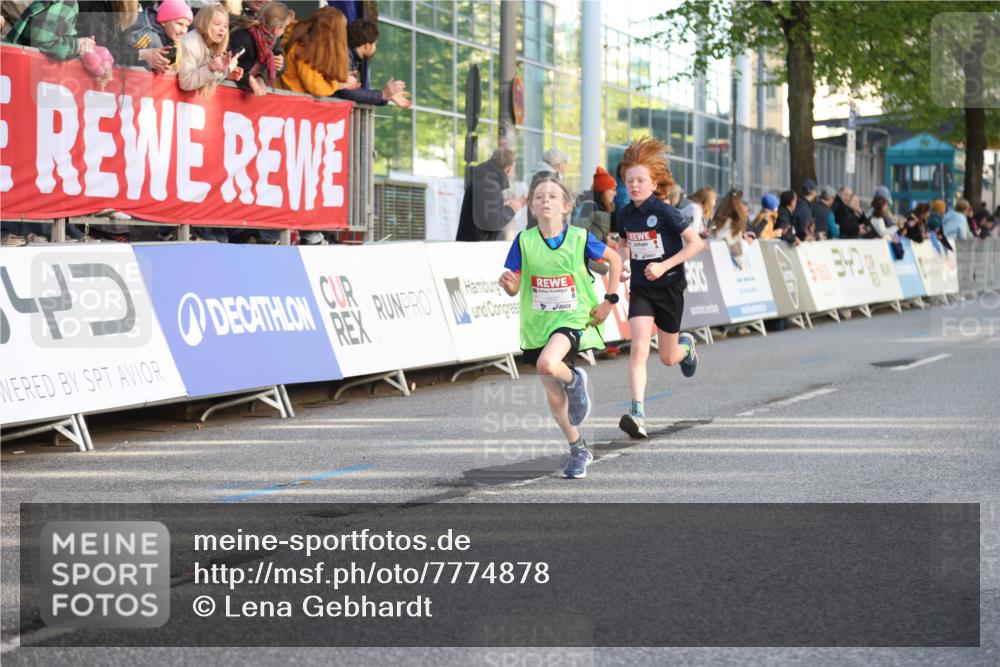 25.04.2025 - Das Zehntel Lena Gebhardt http://msf.ph/oto/7774878 26.04.2025 08:49:43 Ziel 1107, 1116, 1131, 1537, 1945, 2021, 2377, 2383, 2513, 2995, 3539, 3540 meine-sportfotos.de