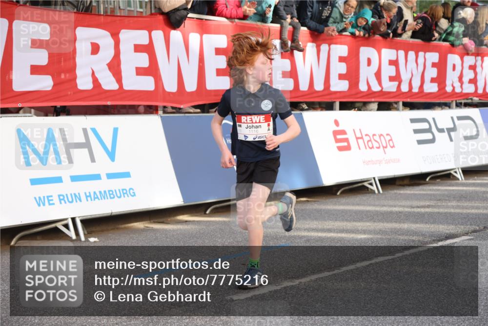 25.04.2025 - Das Zehntel Lena Gebhardt http://msf.ph/oto/7775216 26.04.2025 08:49:45 Ziel 1107, 1116, 1131, 1537, 1945, 2383, 2995, 3539, 3540 meine-sportfotos.de
