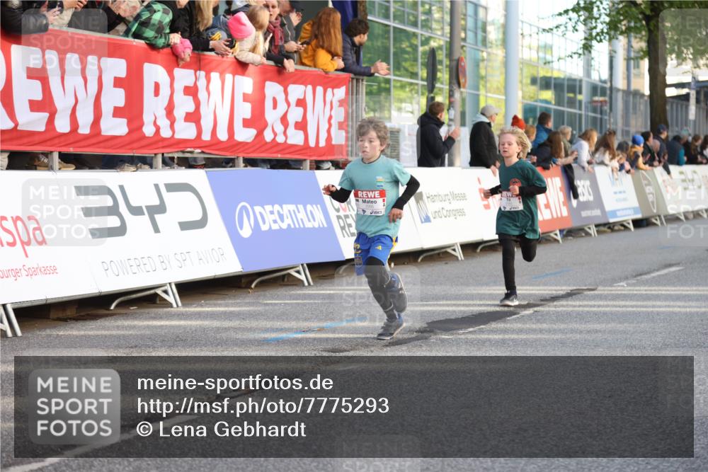 25.04.2025 - Das Zehntel Lena Gebhardt http://msf.ph/oto/7775293 26.04.2025 08:49:51 Ziel 1107, 1116, 1131, 1537, 1750, 2014, 2383, 2995, 3539, 3540 meine-sportfotos.de