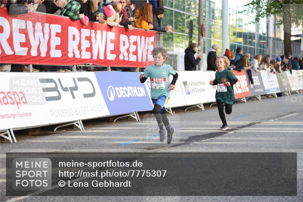 25.04.2025 - Das Zehntel Lena Gebhardt http://msf.ph/oto/7775307 26.04.2025 08:49:51 Ziel 1107, 1116, 1131, 1537, 1750, 2014, 2383, 2995, 3539, 3540 meine-sportfotos.de