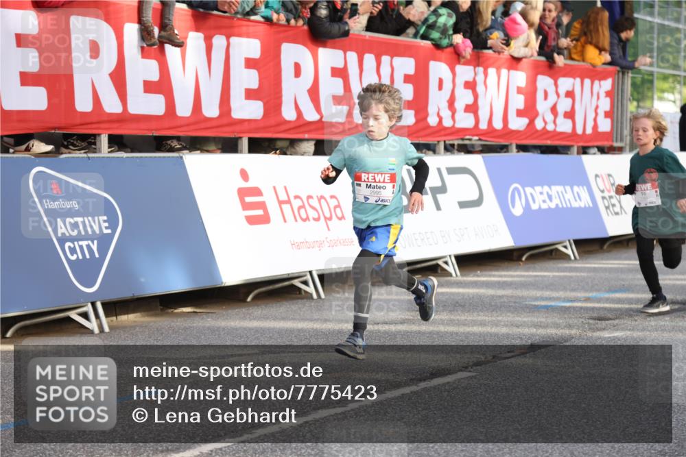 25.04.2025 - Das Zehntel Lena Gebhardt http://msf.ph/oto/7775423 26.04.2025 08:49:51 Ziel 1107, 1116, 1131, 1537, 1750, 2014, 2383, 2995, 3539, 3540 meine-sportfotos.de