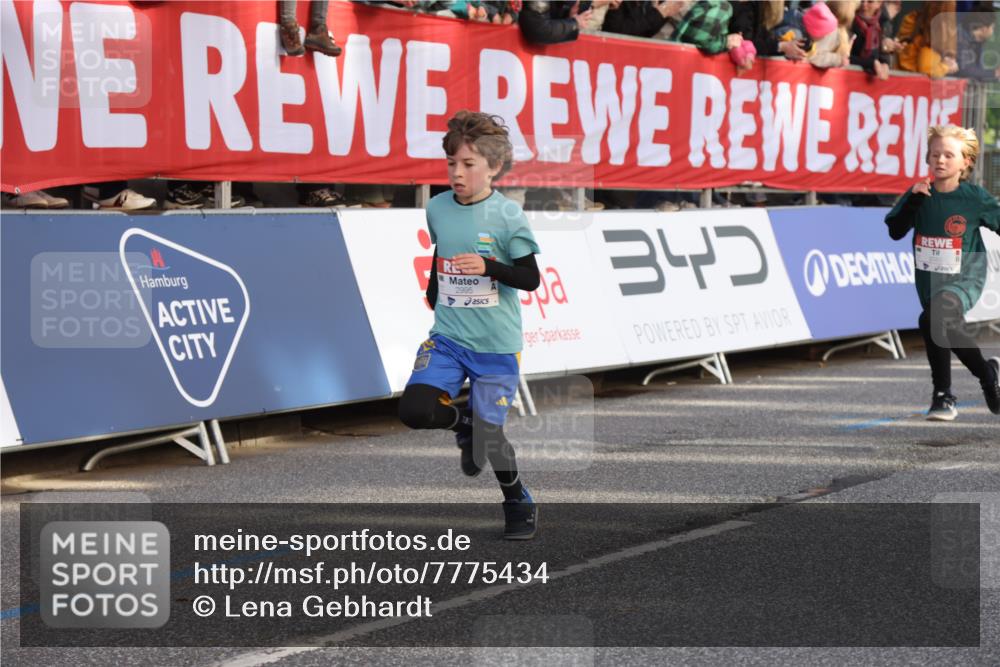 25.04.2025 - Das Zehntel Lena Gebhardt http://msf.ph/oto/7775434 26.04.2025 08:49:52 Ziel 1107, 1116, 1131, 1537, 1750, 2014, 2383, 2995, 3539, 3540 meine-sportfotos.de