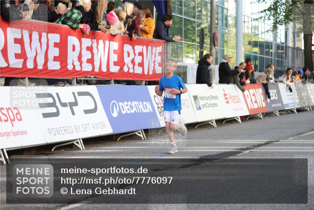 25.04.2025 - Das Zehntel Lena Gebhardt http://msf.ph/oto/7776097 26.04.2025 08:50:04 Ziel 1107, 1131, 1549, 1750, 2014, 2363, 2383, 2637, 2728, 2739, 2995, 3455, 3539, 3540 meine-sportfotos.de