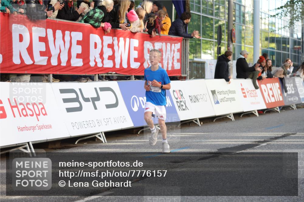 25.04.2025 - Das Zehntel Lena Gebhardt http://msf.ph/oto/7776157 26.04.2025 08:50:04 Ziel 1107, 1131, 1549, 1750, 2014, 2363, 2383, 2637, 2728, 2739, 2995, 3455, 3539, 3540 meine-sportfotos.de