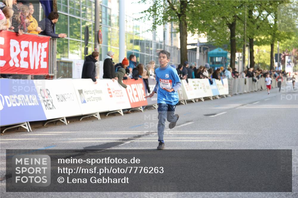 25.04.2025 - Das Zehntel Lena Gebhardt http://msf.ph/oto/7776263 26.04.2025 08:50:07 Ziel 1107, 1131, 1549, 1750, 2014, 2363, 2637, 2655, 2728, 2739, 3455, 3539, 3540 meine-sportfotos.de