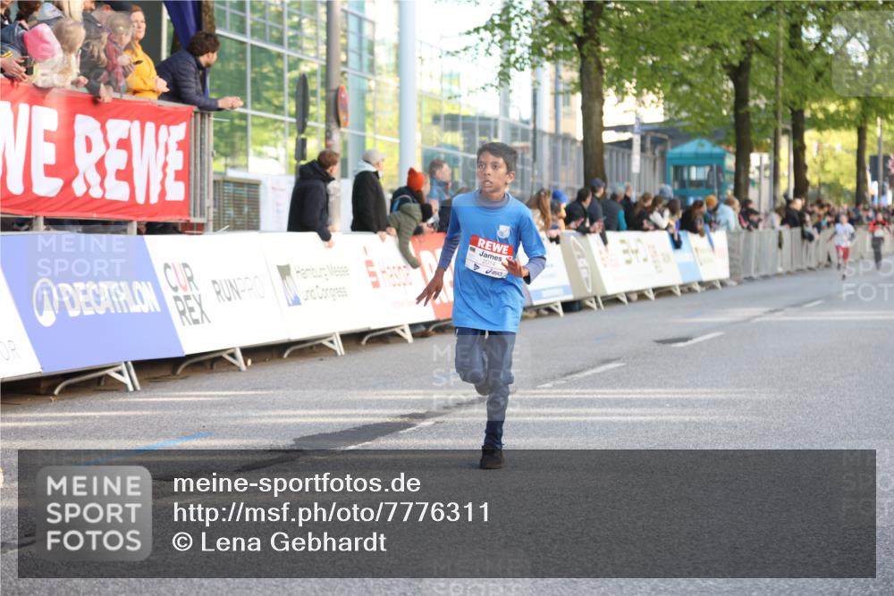 25.04.2025 - Das Zehntel Lena Gebhardt http://msf.ph/oto/7776311 26.04.2025 08:50:07 Ziel 1107, 1131, 1549, 1750, 2014, 2363, 2637, 2655, 2728, 2739, 3455, 3539, 3540 meine-sportfotos.de