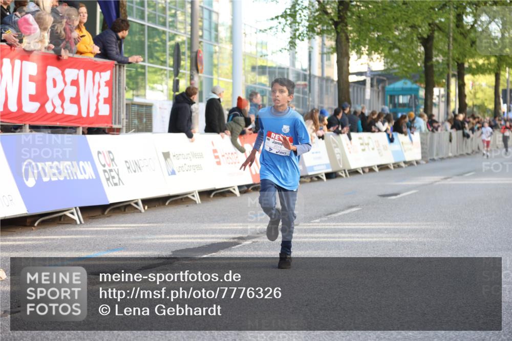 25.04.2025 - Das Zehntel Lena Gebhardt http://msf.ph/oto/7776326 26.04.2025 08:50:07 Ziel 1107, 1131, 1549, 1750, 2014, 2363, 2637, 2655, 2728, 2739, 3455, 3539, 3540 meine-sportfotos.de