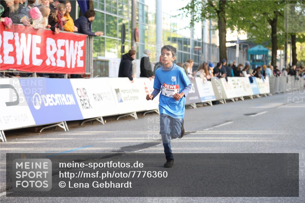 25.04.2025 - Das Zehntel Lena Gebhardt http://msf.ph/oto/7776360 26.04.2025 08:50:07 Ziel 1107, 1131, 1549, 1750, 2014, 2363, 2637, 2655, 2728, 2739, 3455, 3539, 3540 meine-sportfotos.de