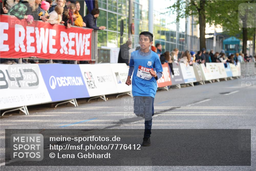 25.04.2025 - Das Zehntel Lena Gebhardt http://msf.ph/oto/7776412 26.04.2025 08:50:08 Ziel 1107, 1131, 1549, 1750, 2014, 2208, 2363, 2637, 2655, 2728, 2739, 3455, 3485, 3539, 3540 meine-sportfotos.de