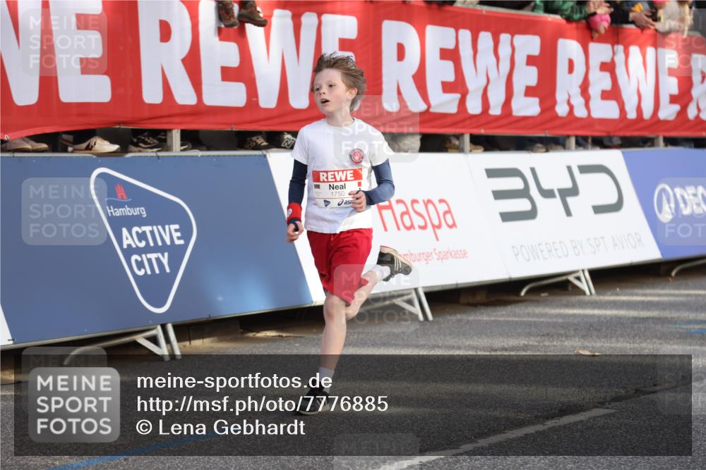 25.04.2025 - Das Zehntel Lena Gebhardt http://msf.ph/oto/7776885 26.04.2025 08:50:18 Ziel 1283, 1549, 1750, 2014, 2208, 2349, 2363, 2637, 2655, 2728, 2739, 2874, 3233, 3455, 3485, 3527 meine-sportfotos.de