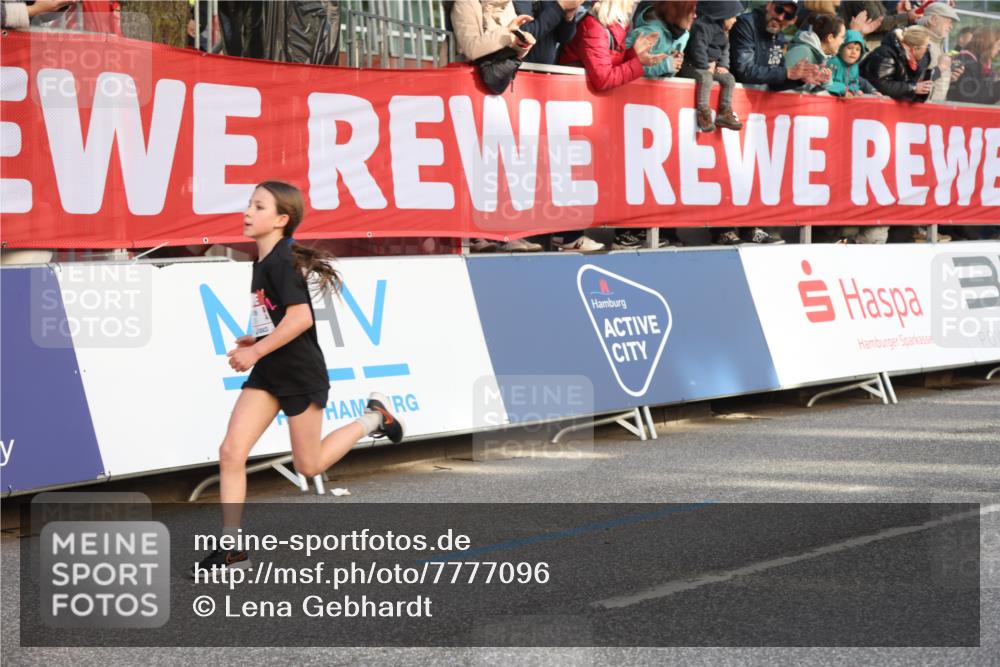 25.04.2025 - Das Zehntel Lena Gebhardt http://msf.ph/oto/7777096 26.04.2025 08:50:20 Ziel 1283, 1549, 1750, 2014, 2208, 2349, 2363, 2517, 2637, 2655, 2728, 2739, 2874, 3233, 3455, 3485, 3527, 3528 meine-sportfotos.de
