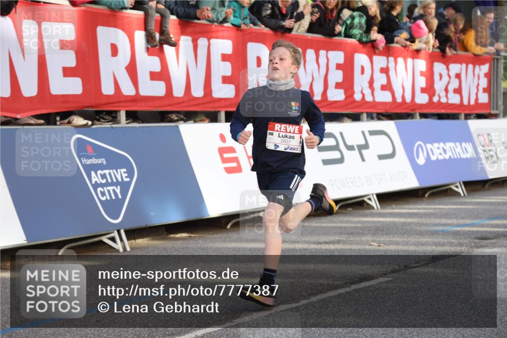 25.04.2025 - Das Zehntel Lena Gebhardt http://msf.ph/oto/7777387 26.04.2025 08:50:25 Ziel 1283, 1458, 1549, 1750, 2208, 2349, 2363, 2397, 2517, 2637, 2655, 2728, 2739, 2849, 2874, 3233, 3455, 3485, 3527, 3528, 3774, 3849 meine-sportfotos.de