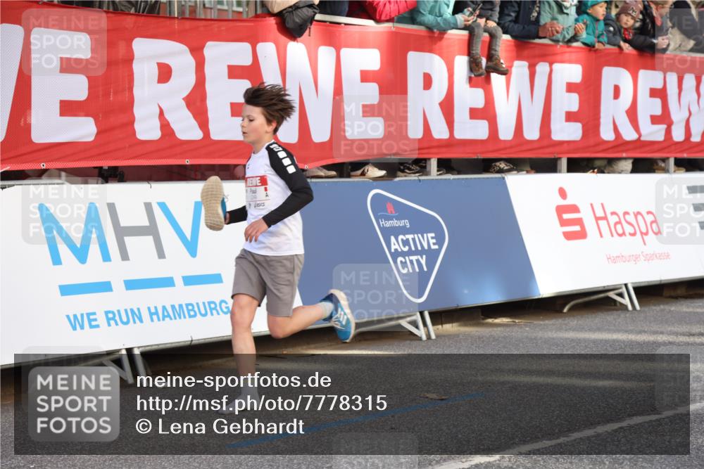 25.04.2025 - Das Zehntel Lena Gebhardt http://msf.ph/oto/7778315 26.04.2025 08:50:42 Ziel 1283, 1458, 1473, 1476, 1884, 2098, 2103, 2156, 2166, 2208, 2349, 2397, 2492, 2517, 2655, 2800, 2849, 2852, 2855, 2874, 2903, 2920, 2935, 3210, 3214, 3233, 3445, 3485, 3520, 3527, 3528, 3774, 3812, 3849, 3872 meine-sportfotos.de