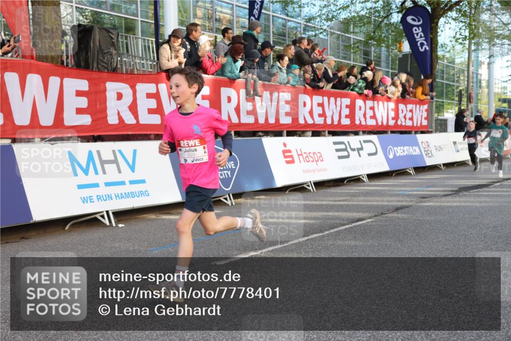 25.04.2025 - Das Zehntel Lena Gebhardt http://msf.ph/oto/7778401 26.04.2025 08:50:44 Ziel 1283, 1458, 1473, 1476, 1884, 2098, 2103, 2156, 2166, 2349, 2397, 2492, 2517, 2643, 2800, 2849, 2852, 2855, 2874, 2903, 2920, 2935, 3210, 3214, 3233, 3445, 3520, 3527, 3528, 3774, 3812, 3849, 3872 meine-sportfotos.de