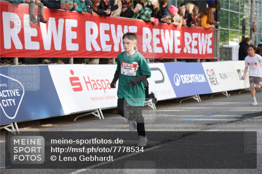 25.04.2025 - Das Zehntel Lena Gebhardt http://msf.ph/oto/7778534 26.04.2025 08:50:45 Ziel 1283, 1458, 1473, 1476, 1884, 2098, 2103, 2156, 2166, 2321, 2349, 2397, 2492, 2517, 2643, 2711, 2800, 2840, 2849, 2852, 2855, 2874, 2903, 2920, 2935, 3210, 3214, 3233, 3445, 3520, 3527, 3528, 3774, 3812, 3849, 3872 meine-sportfotos.de