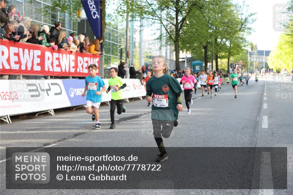 25.04.2025 - Das Zehntel Lena Gebhardt http://msf.ph/oto/7778722 26.04.2025 08:50:48 Ziel 1283, 1458, 1473, 1476, 1884, 2098, 2103, 2156, 2166, 2321, 2325, 2349, 2397, 2492, 2517, 2643, 2711, 2731, 2800, 2840, 2849, 2852, 2855, 2903, 2920, 2935, 3210, 3214, 3445, 3520, 3527, 3528, 3774, 3812, 3849, 3872 meine-sportfotos.de